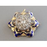 18CT YELLOW GOLD ANTIQUE DIAMOND CLUSTER SET BROOCH SET IN A YELLOW GOLD WITH BLUE ENAMEL SETTING