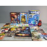 Collection of doctor who items to include tardis and dalek model making kits commando magazines etc
