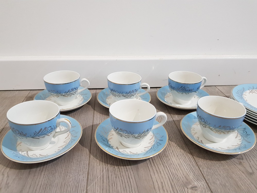 Approximately 18 piece blue riband part tea set - Bild 2 aus 5