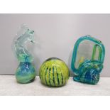 3 pieces of mdina sand and sea to includes seahorse paperweight etc