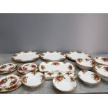 23 pieces of royal Albert old country Roses