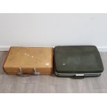 2 vintage luggage cases including revelation and antler etc