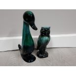 2 vintage canadian blue mountain pottery figures goose and owl, heights 29cm and 20cm