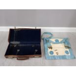 Masonic apron plus 1 jewel in fitted leather case