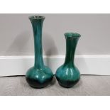2 vintage canadian blue mountain pottery vases height 26cm and 20cm