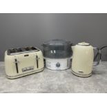 Breville kettle & toaster with cookworks steamer