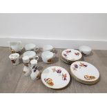 17 pieces of royal Worcester evesham ware