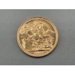 22ct gold 2013 full sovereign coin
