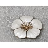 Vintage Dansk guldsmede handvaerk sterling denmark flower brooch. Fully marked to rear in very