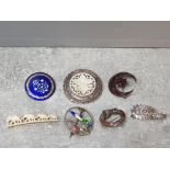 7 vintage antique brooches all in good wearable condition