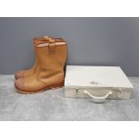 Mens pair . Jalette leather steel capped rigger boots size 10.5 in tan , together with metal hand