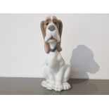 Nao by lladro figure 4618 sad hound dog