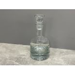 Bubble base modern decanter