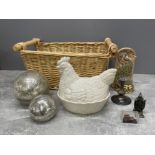 Wicker basket, hen for eggs and other items