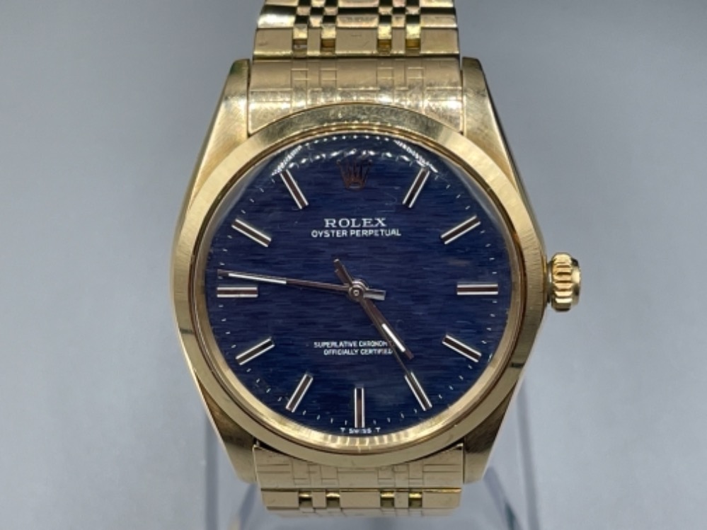Rolex gents 14ct gold oyster perpetual watch with blue dial set with baton hour markers. Self wind - Bild 2 aus 5