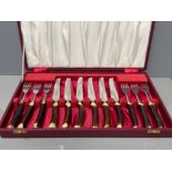 Cooper bros and sons canteen cutlery 12 piece set in original case