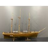 Wooden hand built model of the cutty sark metal clad 12 gun model galleon in good condition with