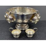 Beautiful silver plate punch bowl and 6 cups