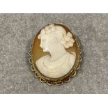 9ct gold cameo brooch/pendant 8.9g