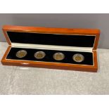 Gold coins Victorian sovereigns (4) includes set of 3 different heads in superb condition in