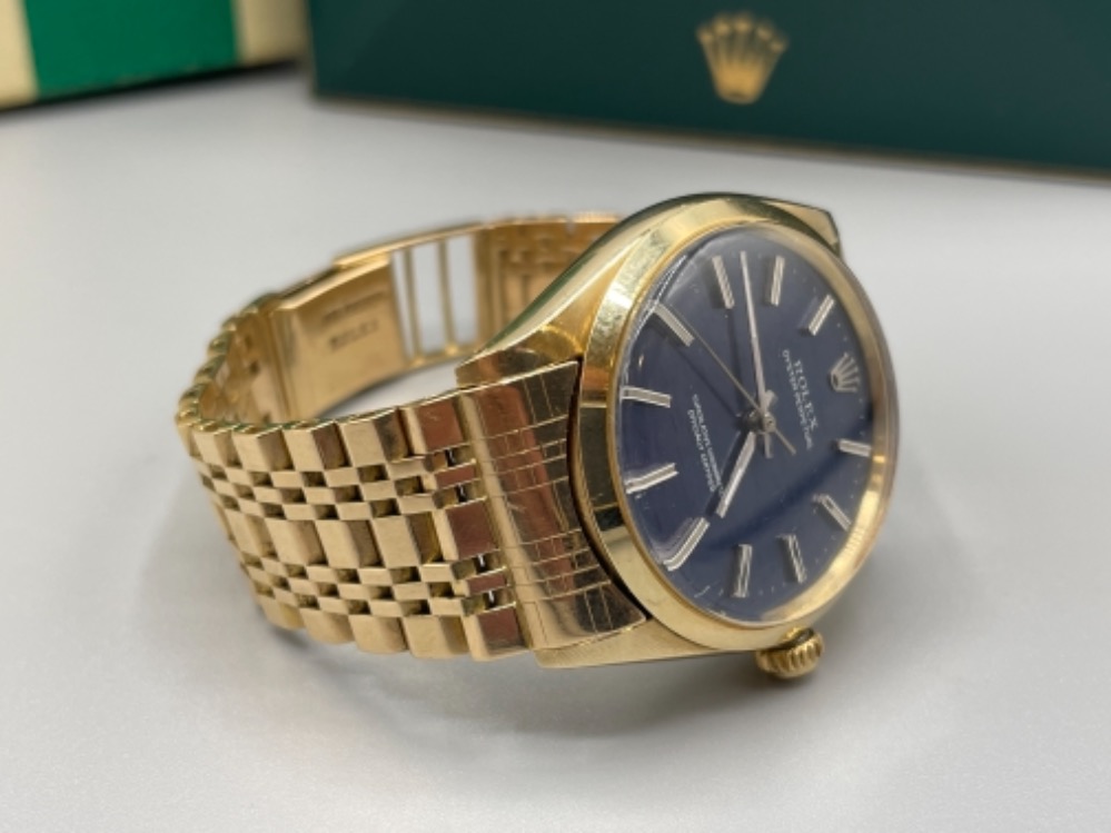 Rolex gents 14ct gold oyster perpetual watch with blue dial set with baton hour markers. Self wind - Bild 3 aus 5