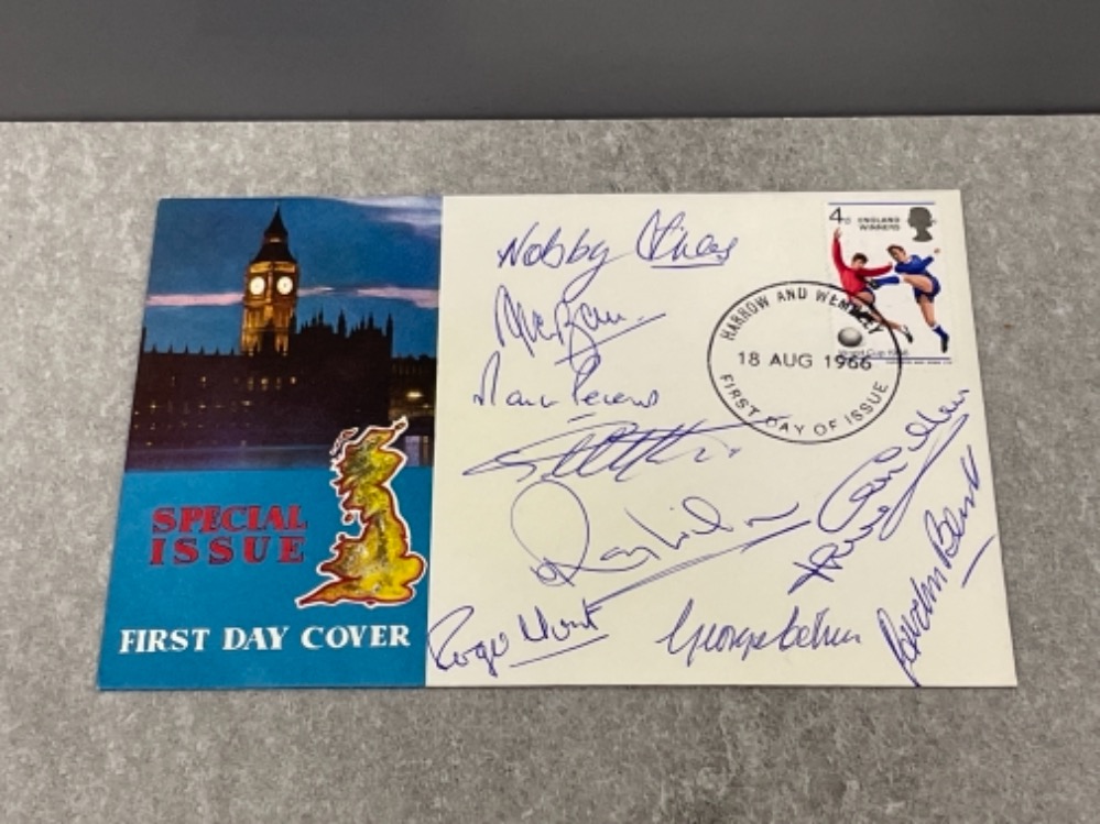 Football 1966 World Cup winners first day cover signed by the winning team except Bobby charlton and