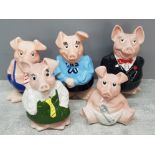 Full set of 5 Wade Natwest pig money banks, all with original stoppers