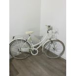 Raleigh Woman’s caprice bike. Full working condition, brilliant paint work. Original integral