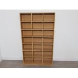 Modern light oak effect sectional bookcase 90x151cm