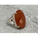 Silver oval gold stone ring size P