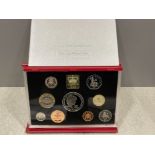 1999 deluxe year set in original case and certificate