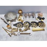 Box of misc, to include mixed brassware scales, buddha and dragon figure plus glass inkwell, perfume