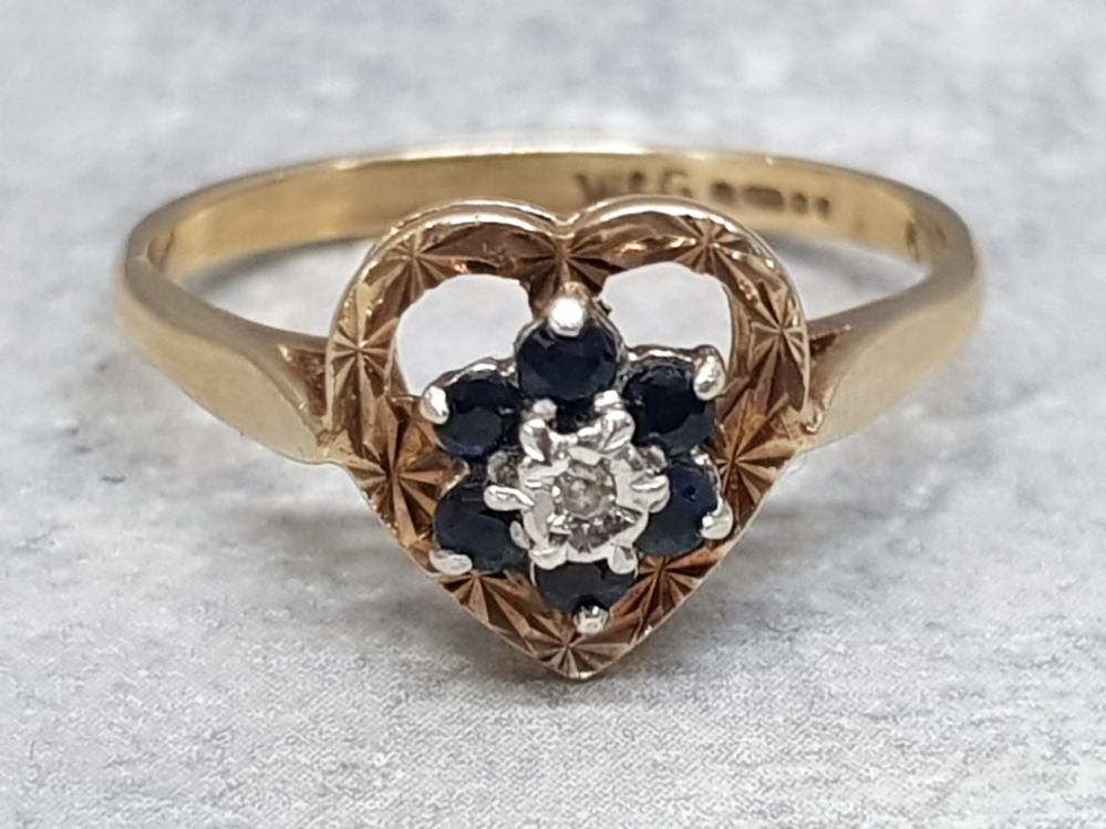 9ct gold diamond and sapphire 1x6 cluster in heart shaped ring, 2.27g size p1/2
