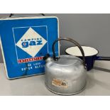 Vintage Camping Gaz international set and kettle with pan