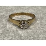 9ct gold diamond illusion set ring size K 1.5g