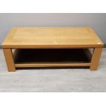 Light oak entertainment unit with glass shelf, fittings missing for shelf but in clean excellent
