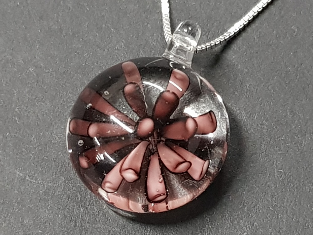 Glass paperweight pendant and silver chain, 8.7G - Image 2 of 2