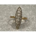 Vintage 18ct gold and white stone Torpedo shaped ring 3.1g size O