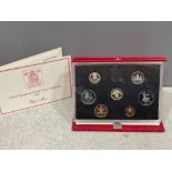 1987 Royal mint deluxe yearly proof coin set