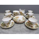 21 pieces of Royal Standard fine bone china, the old mill stream pattern