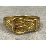 Vintage 9ct gold Buckle ring. Size W 3.5G