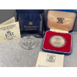 Royal mint silver proof 1993 £5 crown and 1977 silver proof crown