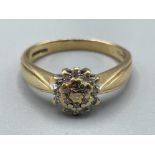 9ct gold diamond cluster ring size M 2.6g