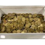 700+ brass three pennies 1930-60 (5kg)