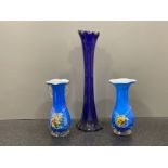 3 glass vases