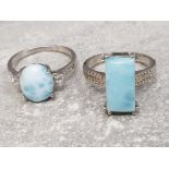 2 silver 925 dress rings with blue calcite centre stones, 7.8g gross