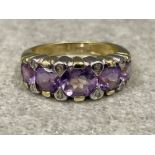 Ladies 9ct gold 5 stone Amethyst and Diamond ring. 3.47g size J