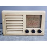 Vintage Derwent Bakelite valve radio with short, long and medium wave, in cream