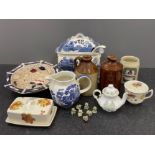 Miscellaneous pottery items including 19th century transfer printed Soup tureen on stand