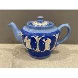 Teapot - James Dudson Hanley 1860-1888 blue white. (Small chip on lid)